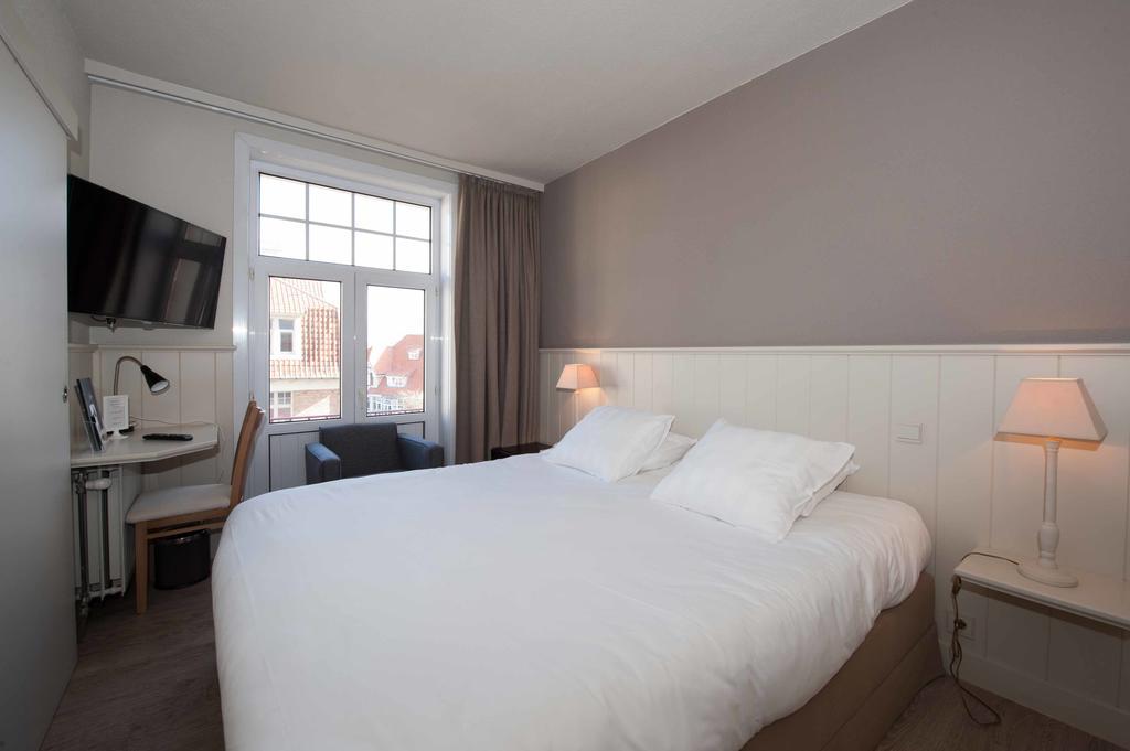 Hotel Heritage De Haan Exterior photo